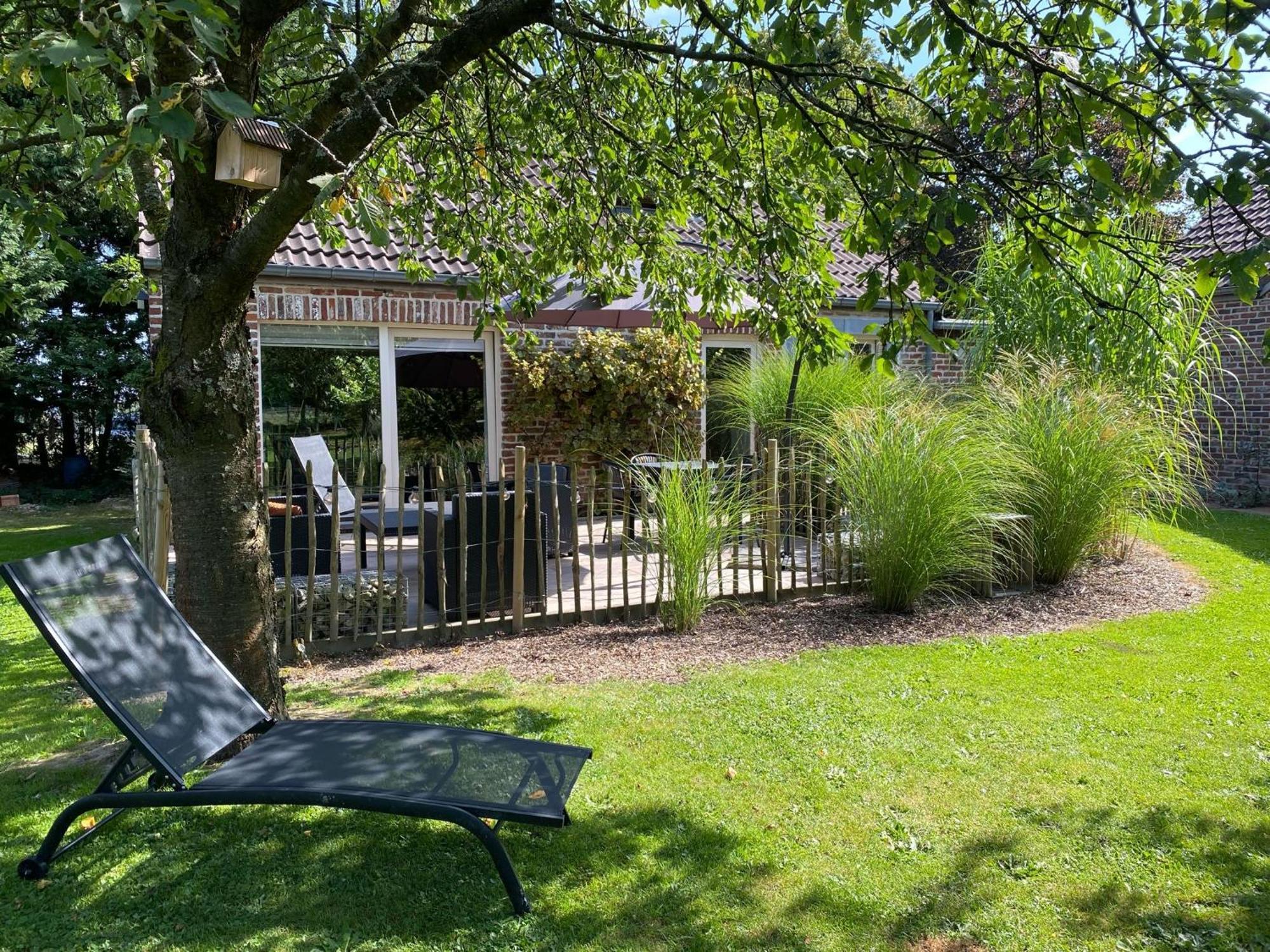Maisonnette Les Garages Villa Намюр Екстериор снимка